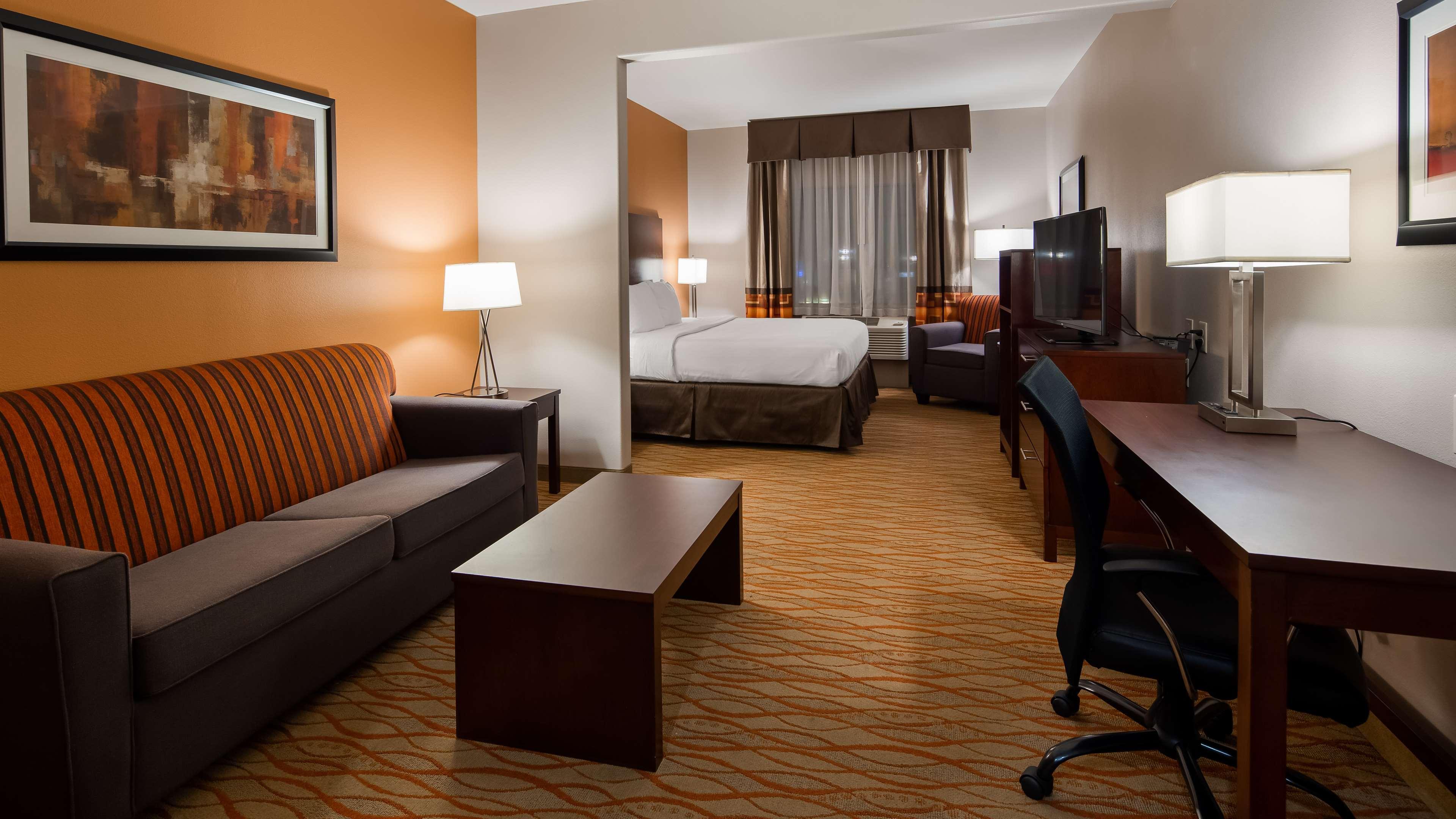 Best Western Plus Spring Inn & Suites Zewnętrze zdjęcie