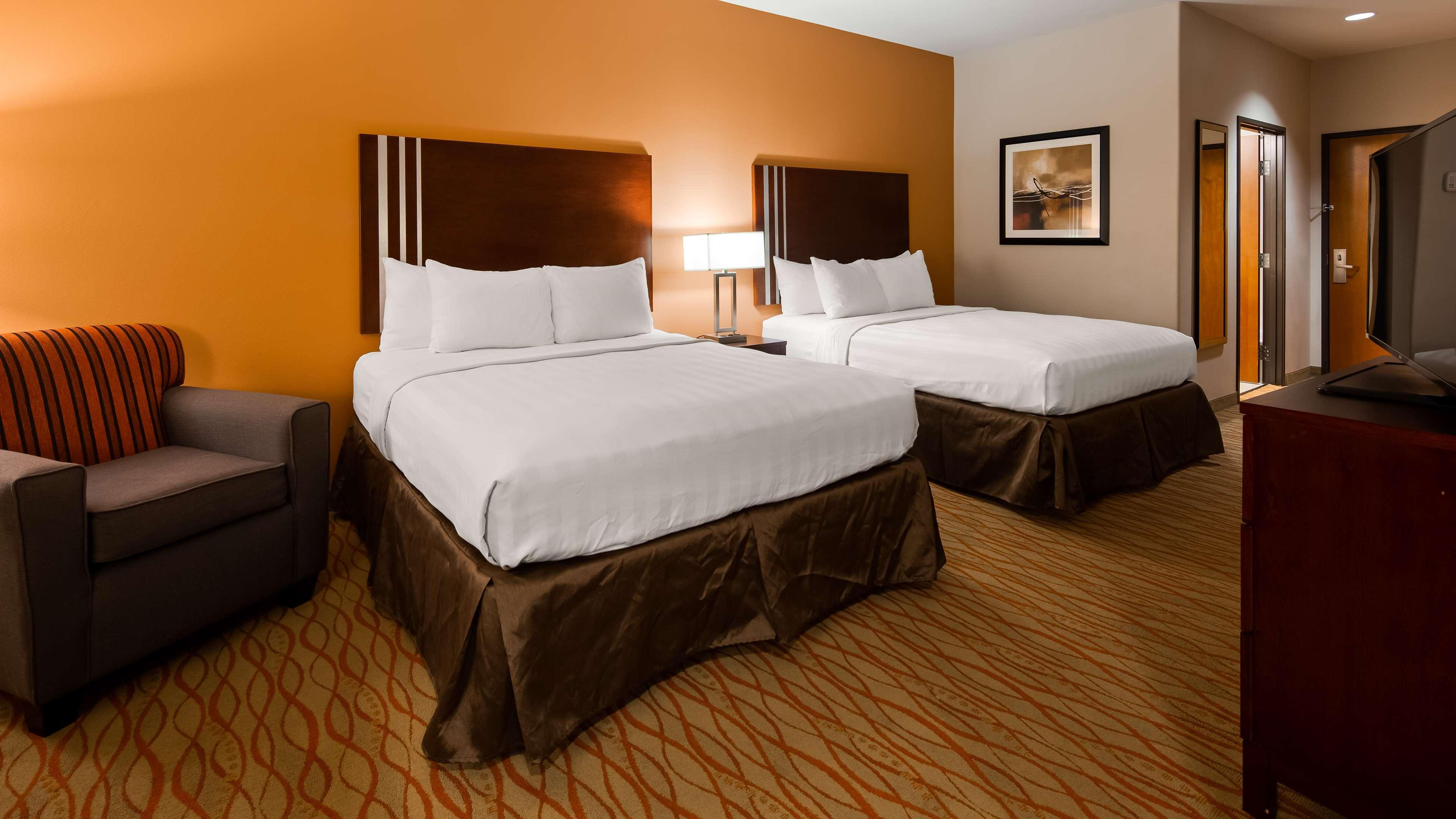 Best Western Plus Spring Inn & Suites Zewnętrze zdjęcie
