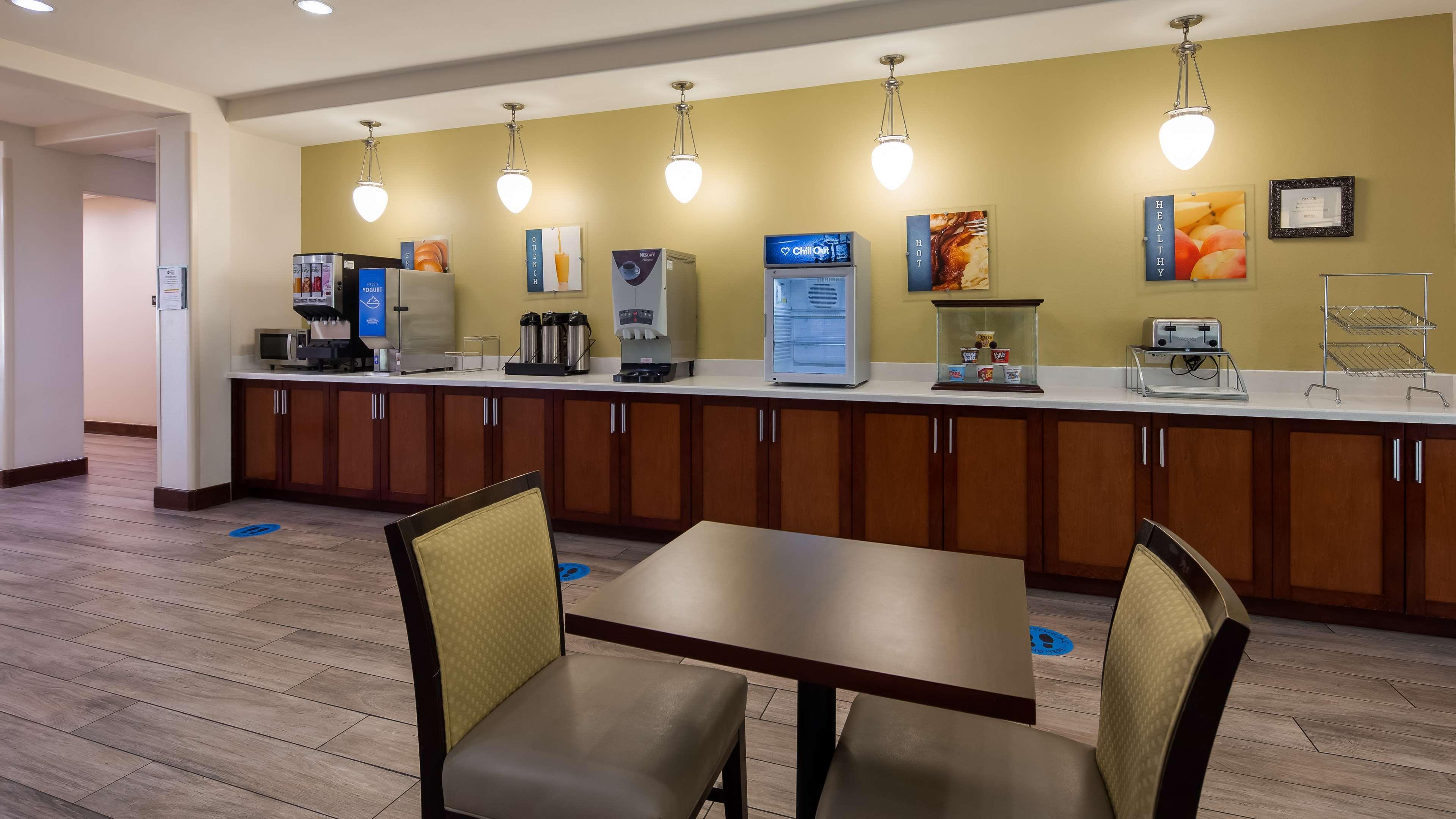 Best Western Plus Spring Inn & Suites Zewnętrze zdjęcie