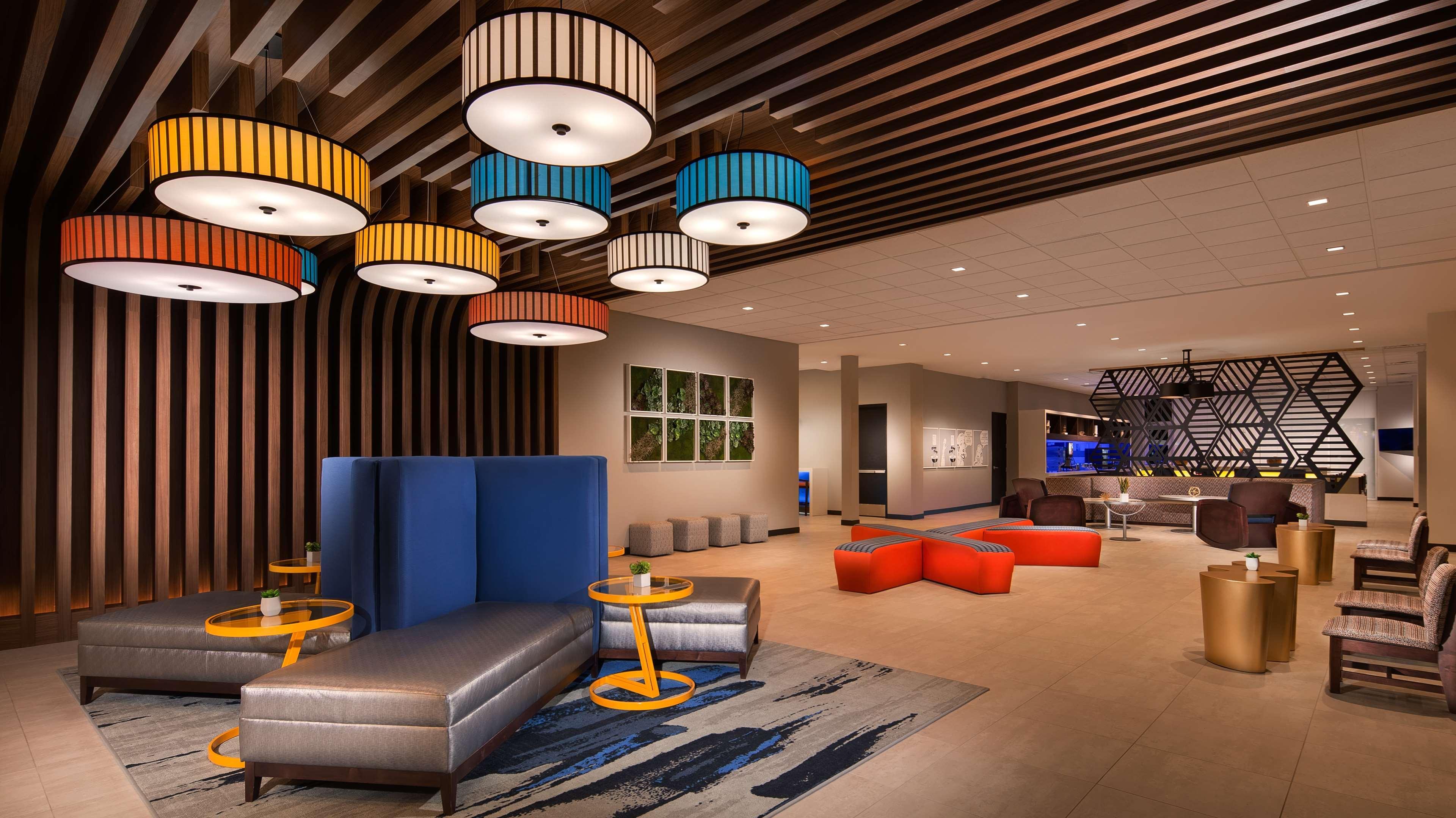 Best Western Plus Spring Inn & Suites Zewnętrze zdjęcie