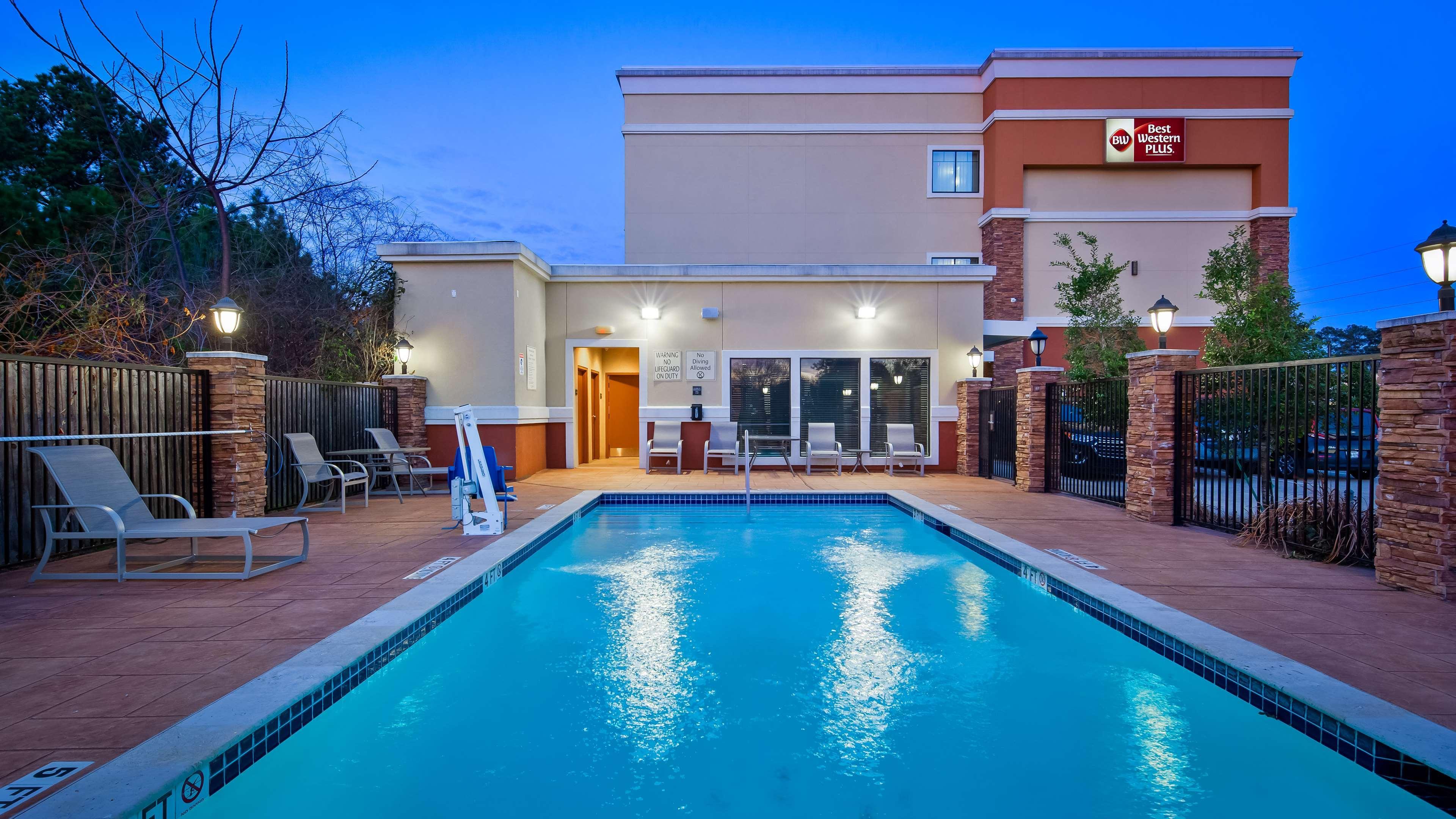 Best Western Plus Spring Inn & Suites Zewnętrze zdjęcie