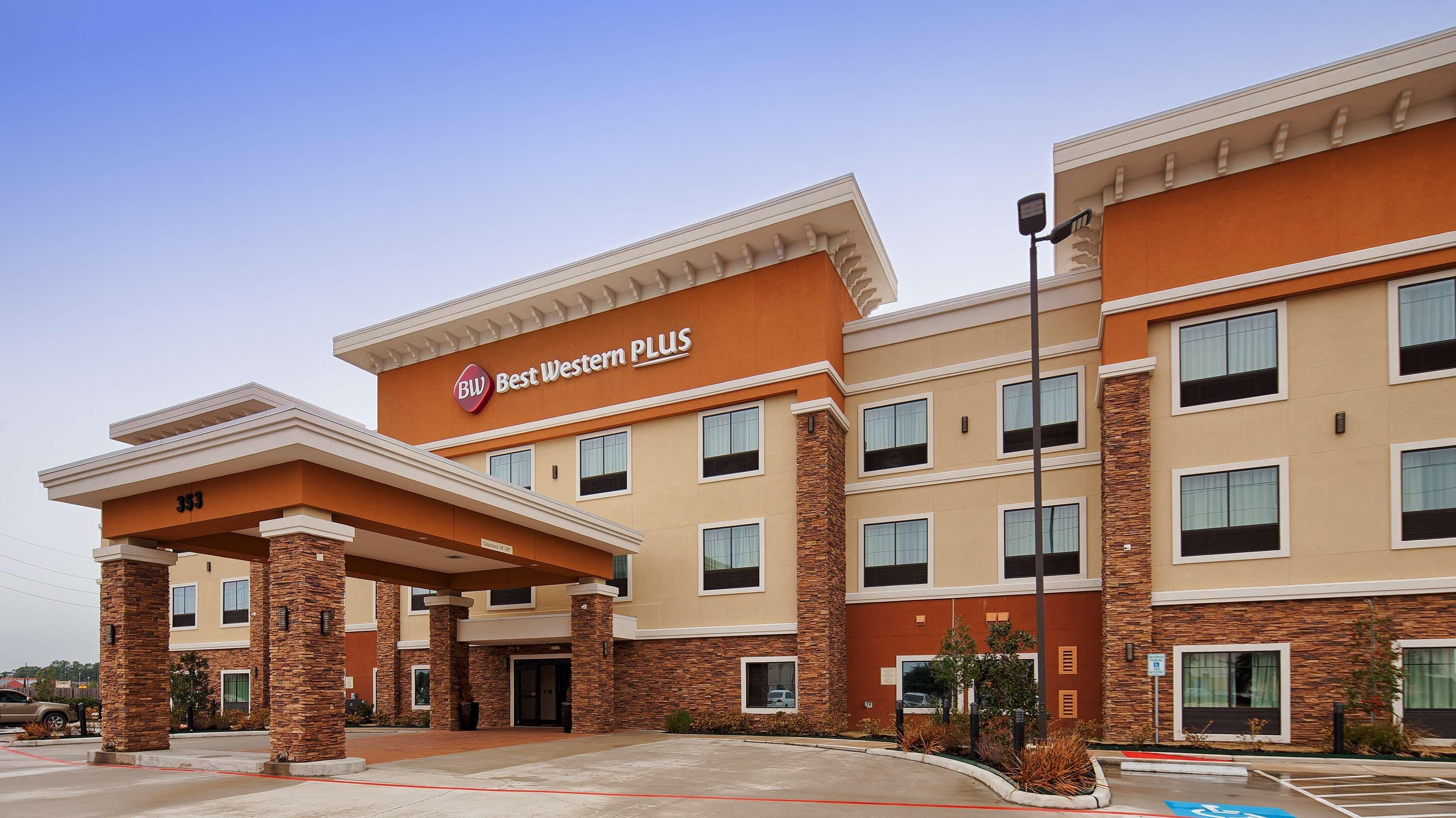 Best Western Plus Spring Inn & Suites Zewnętrze zdjęcie