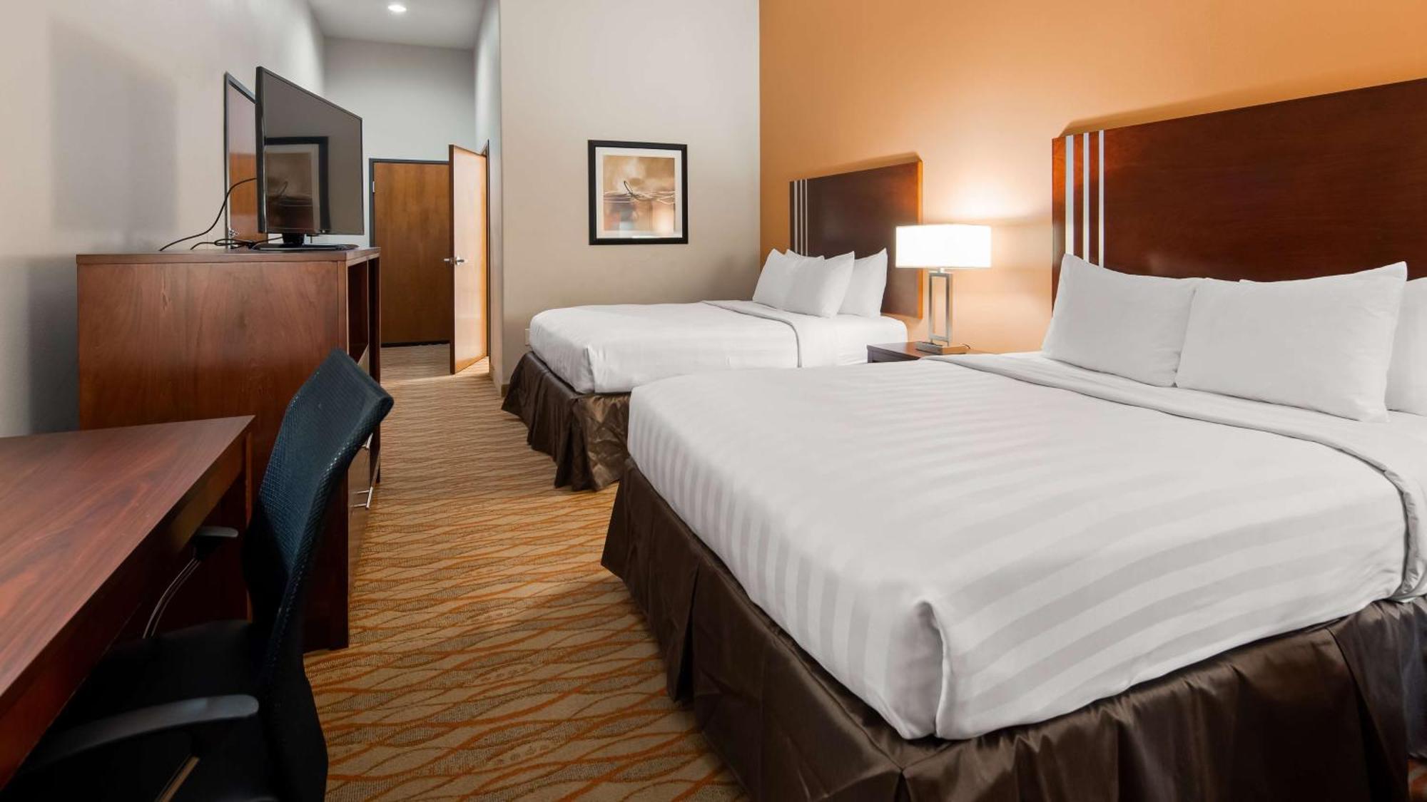 Best Western Plus Spring Inn & Suites Zewnętrze zdjęcie